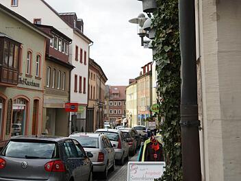 Wer sein Auto in der Innenstadt abstellt, muss tagsüber einen Euro pro Stunde zahlen. Foto: Archiv/ Arkadius Guzy
