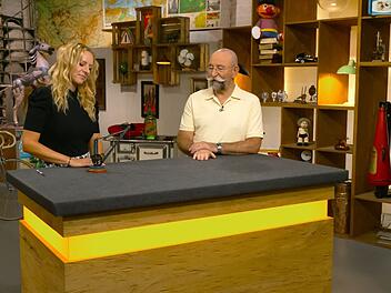 Was da zun&auml;chst unscheinbar auf dem Studiotisch lag, entpuppte sich in der Dienstagsfolge von "Bares f&uuml;r Rares" als echtes Highlight f&uuml;r die Expertin.