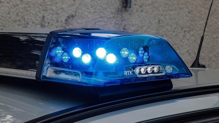 Polizei Blaulicht - Symbolbild: Christopher Schulz