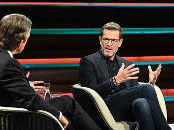 Im Gespräch mit "Markus Lanz" äußerte sich Karl-Theodor zu Guttenberg kritisch zur Brandmauer-Debatte.