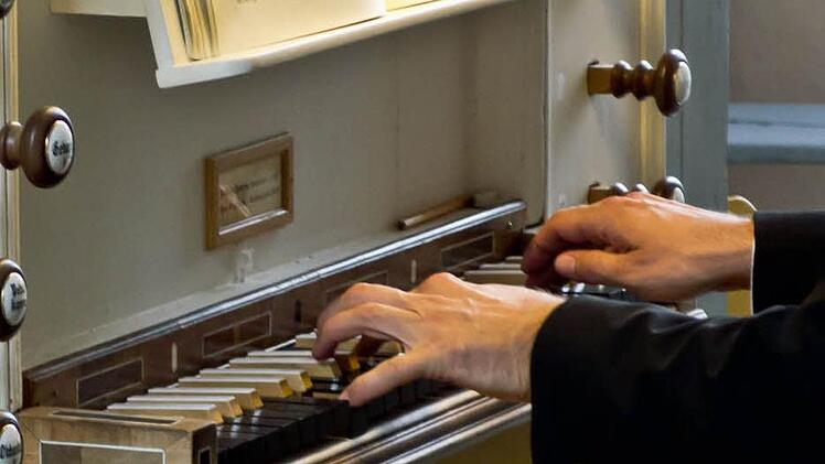 Matthias Grünert, Kantor der Frauenkirche Dresden, gastierte in der Christuskirche Mönchröden.Foto: Jochen Berger