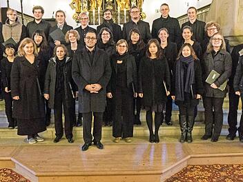 Der Kammerchor der Hochschule für evangelische Kirchenmusik Bayreuth unter der Leitung von Steven Heelein gastiert am Sonntag, 3. Dezember, in der Schlosskirche in Lahm. Foto: PR