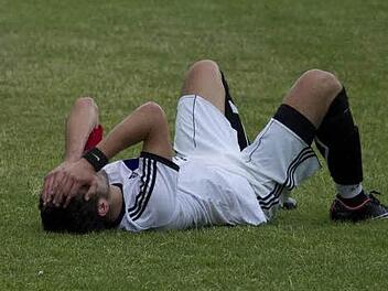 Enttäuschung im Rottershäuser Lager nach der verpassten Meisterschaft durch das 2:2 in Unterweißenbrunn. Foto: Anand Anders