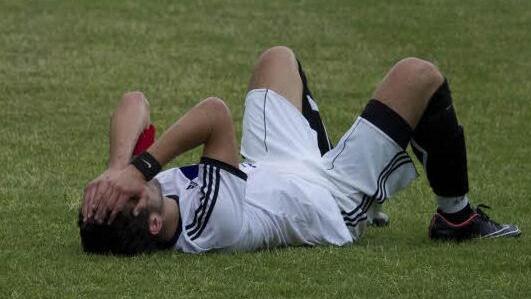 Enttäuschung im Rottershäuser Lager nach der verpassten Meisterschaft durch das 2:2 in Unterweißenbrunn. Foto: Anand Anders