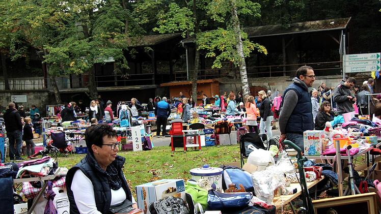 Trödelmarkt in Herzogenaurach