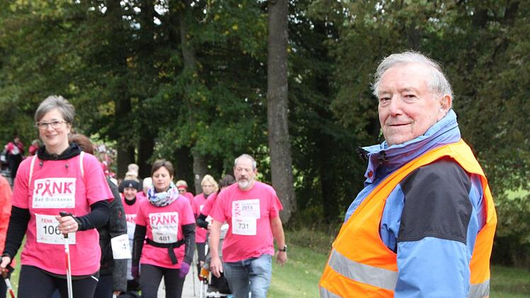 Walter Daißler vom Turnverein gehört zu den zahlreichen Helfern. Foto: Ulrike Müller
