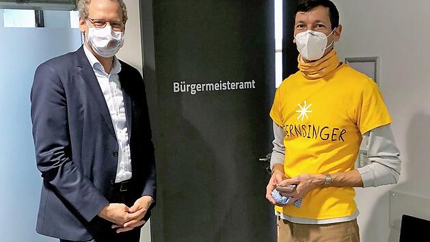 Bernhard Keller (r.) besuchte den B&uuml;rgermeister. Foto: privat