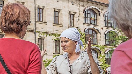 Braumagd Emmy erz&auml;hlt aus dem Leben im 19. Jahrhundert, als Erlangen noch Bier-Hochburg war.