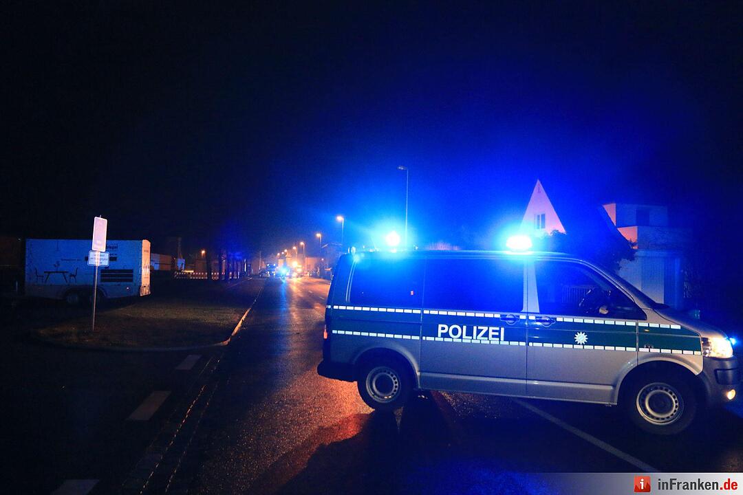 Strullendorf: Raserei endet im Gartenzaun