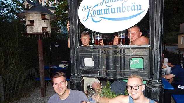 Stammgäste aus Kulmbach: Moritz, Tobias, Freisler,         Max (von links im Uhrzeigersinn)Horst Wunner