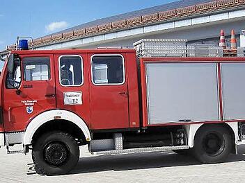 Das Tanklöschfahrzeug 16/12 (Baujahr 1985) der Hirschaider Feuerwehr   Foto: FFW Hirschaid