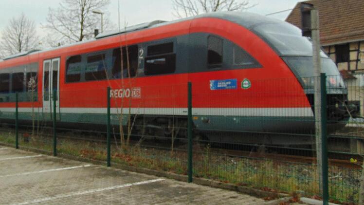Ein Zug der Gräfenbergbahn Foto: Petra Malbrich