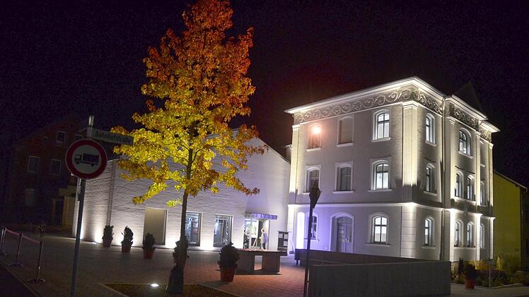 Die Beleuchtung lässt die Kultur.werk.stadt besonders zur Geltung kommen. Rainer Lutz