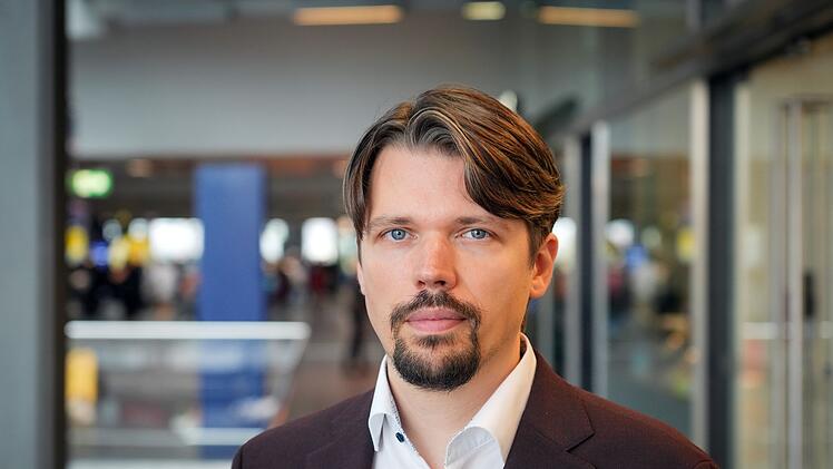 Politikwissenschaftler Jan Philipp Thomeczek