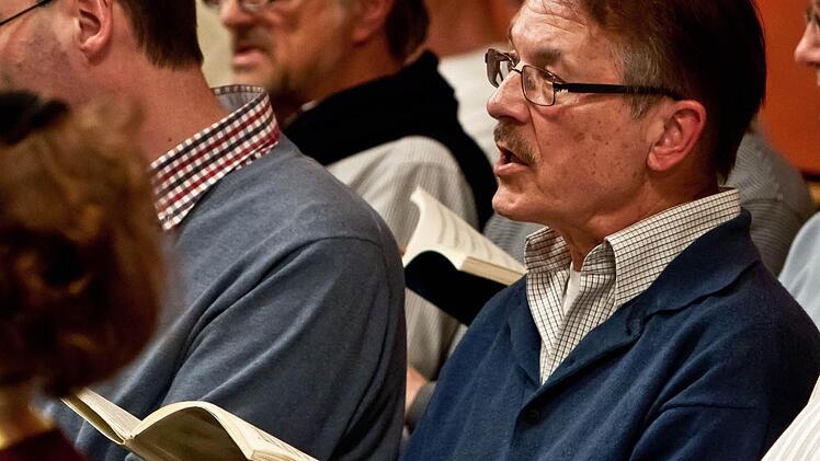 Der Coburger Bachchor bei der ProbenarbeitFoto: Jochen Berger