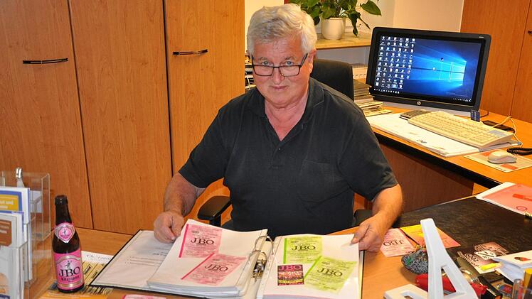 Der ehemalige DJK-Vorsitzende Hans Schmitt hat viele Erinnerungen an die Weingartser Open Airs zwischen 1996 und 1999. Foto: Leo Hühnlein