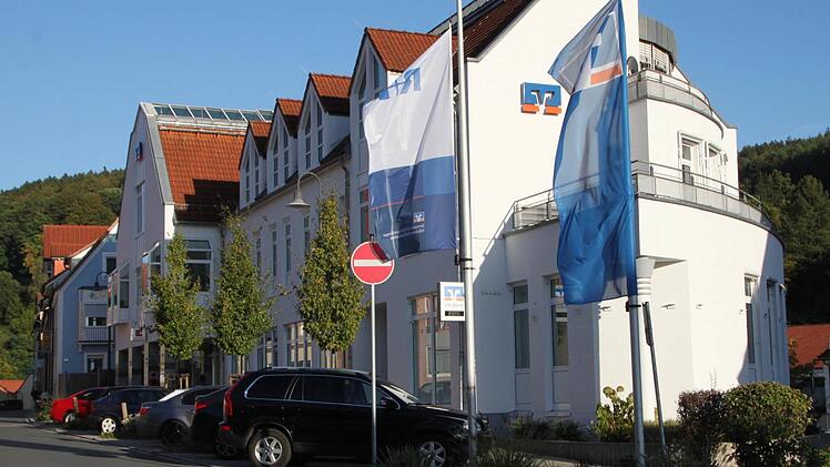 Die Geschäftsstelle der VR-Bank in Bad Brückenau. Foto: Ulrike Müller