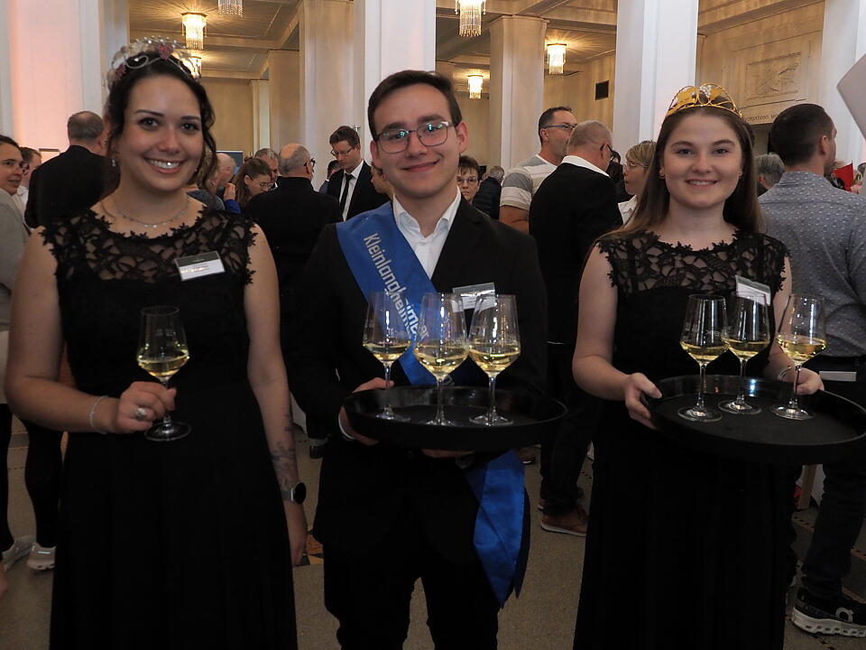 Die 68. Fr&auml;nkische Weink&ouml;nigin wurde gekr&ouml;nt.