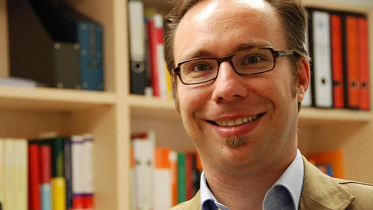 Florian L. Mayer von der Uni Bamberg sagt: Die Qualität von Öffentlichkeit hat sich durch das Internet schon extrem gewandelt.