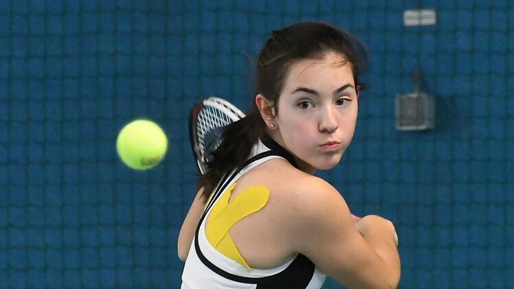 Ihren Rückenbeschwerden zum Trotz startete Anne Knüttel vom TC Rot Weiß Bad Kissingen bei den erstmals ausgetragenen Eckstein Ladies Open.Hopf