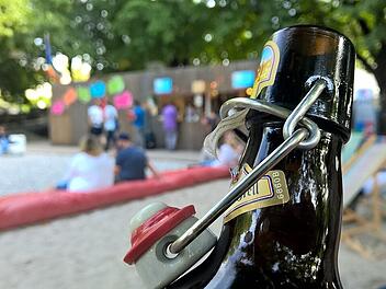 Es muss ploppen: Das charakteristische Geräusch beim Öffnen der Bierflasche gehört für viele einfach dazu.