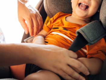 Kind, Hitzeauto, Kindersitz