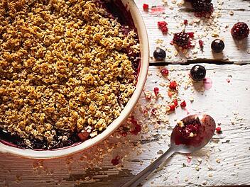 Apfel-Gluehwein-Crumble.jpg