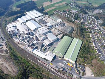 Landkreis Kronach: Wegen hohen Energiepreisen - Glasindustrie meldet "Alarmstufe Rot"