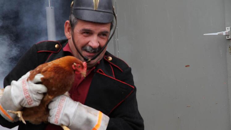 Auch diverses Kleinvieh wurde in Sicherheit gebracht.