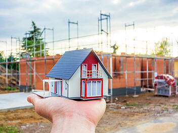 Haus bauen, Eigenheim, Finanzierung, Immobilie