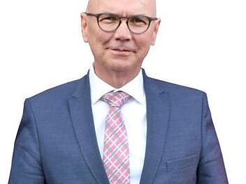 Der SPD-B&uuml;rgermeisterkandidat Frank Novotny Foto: Dieter Radziej