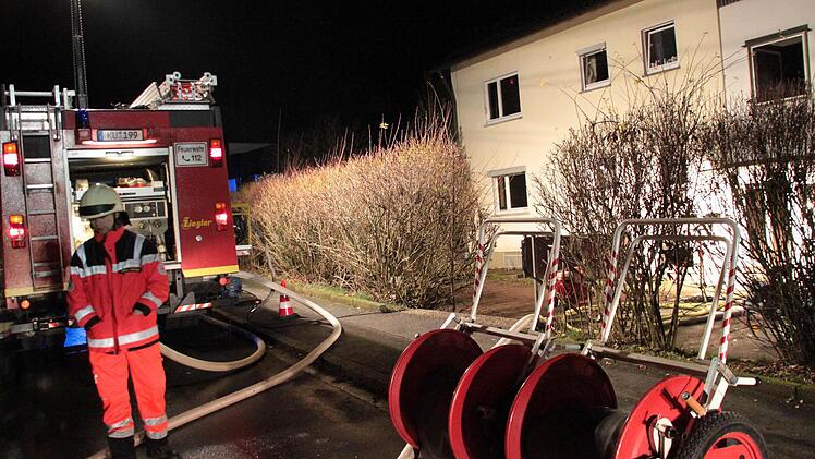 Einsatz bei der Flüchtlingsunterkunft am Hundsanger.  Foto: Jürgen Gärtner