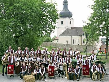 Mit diesem Bild wirbt die Blakapelle Zentbechhofen. Foto: privat und Johanna Blum