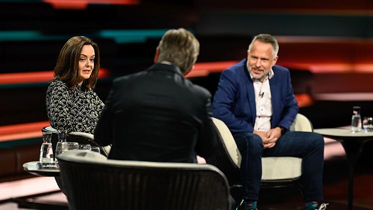 Journalistin Julia Löhr kritisierte am Donnerstagabend die Wirtschaftspolitik der Bundesregierung scharf.