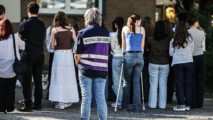 Nach schwerem Unfall vor Schule in Dinslaken
