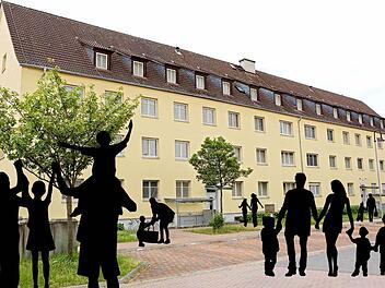 Noch sind die Bewohner der Häuser an der Zollner Straße nur virtuell. Am Interesse von Wohnungssuchenden, dort zu mieten oder zu kaufen, scheitert es offenbar nicht...