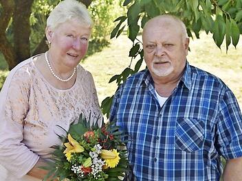 Roland und Waltraud Geisel feierten goldene Hochzeit. Foto: Gerold Snater