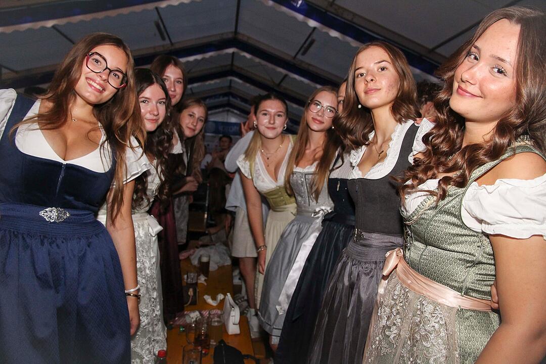 Super Stimmung beim Wiesenfest.