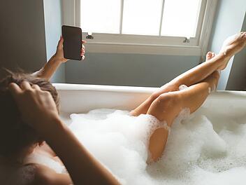 Handy, Smartphone, Badewanne