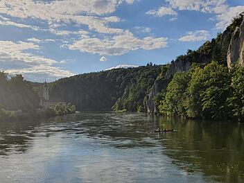 In Deutschland gibt es wunderschöne Ecken zu entdecken wie  zum Beispiel Kloster Weltenburg und den Donaudurchbruch. Foto: Christine Fischer