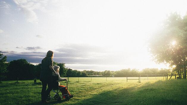 Bei einer aktut auftretenden Pflegesituation bedarf es einiges an Organisation.