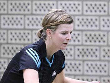 Susanne Forkel (Bild) setzte den Schlusspunkt unter den 8:5-Erfolg von Tiefenlauter gegen Fürth, nachdem sie bereits zuvor das Doppel mit Anja Jähler und ein Einzel im Bayernliga-Spiel gewonnen hatte. Foto: Horst Marr