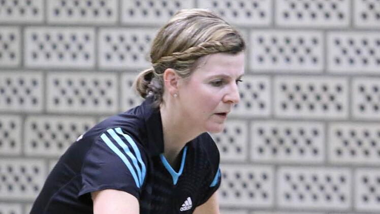 Susanne Forkel (Bild) setzte den Schlusspunkt unter den 8:5-Erfolg von Tiefenlauter gegen Fürth, nachdem sie bereits zuvor das Doppel mit Anja Jähler und ein Einzel im Bayernliga-Spiel gewonnen hatte. Foto: Horst Marr