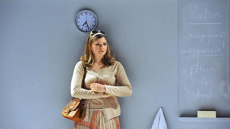 Turbulentes Pennäler-Drama: "Frau Müller muss weg" feierte Premiere im Coburger Theater in der Reithalle.Foto: Andrea Kremper