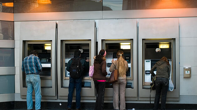 Welche Geb&uuml;hren sind bei der Bank  zul&auml;ssig?