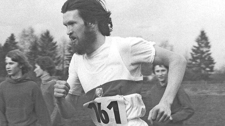 Ulrich Zetzmann vor 40 Jahren als aktiver Mittelstreckenläufer