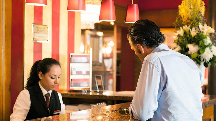 Juristisch gibt es in Bayern keine Grundlage für eine Bettensteuer.  Foto: Kusch/dpa