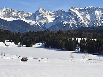 Von Lawine erfasst: In Tirol versch&uuml;tteter Mann aus dem Kreis Coburg tot geborgen