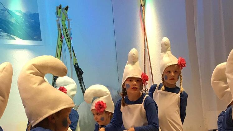 5)Die Purzelgarde als Schlümpfe.Alexander Pfülb