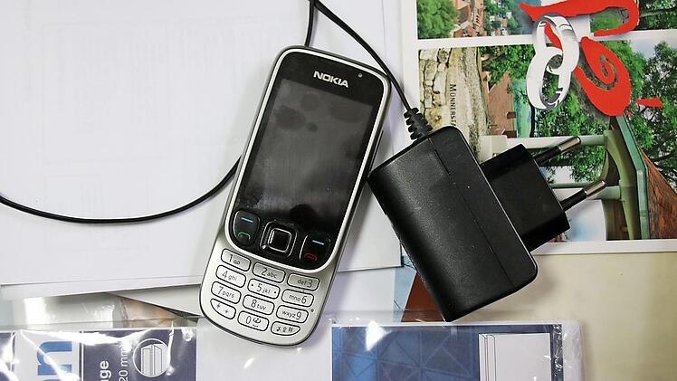 124 Millionen alte Handys liegen in den Schubladen.